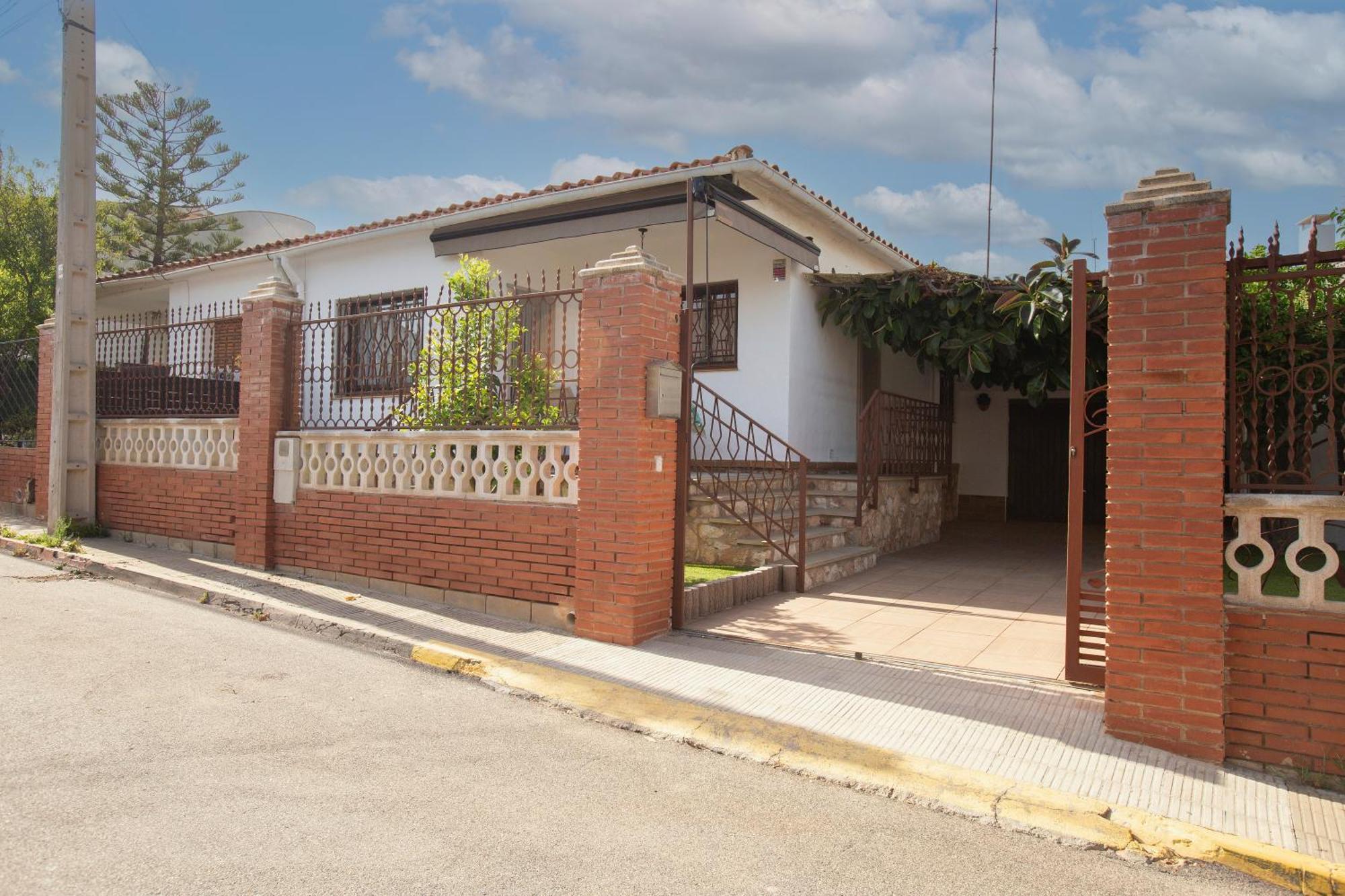 Hébergement de vacances Planta Baja 800 Mt Playa Torredembarra