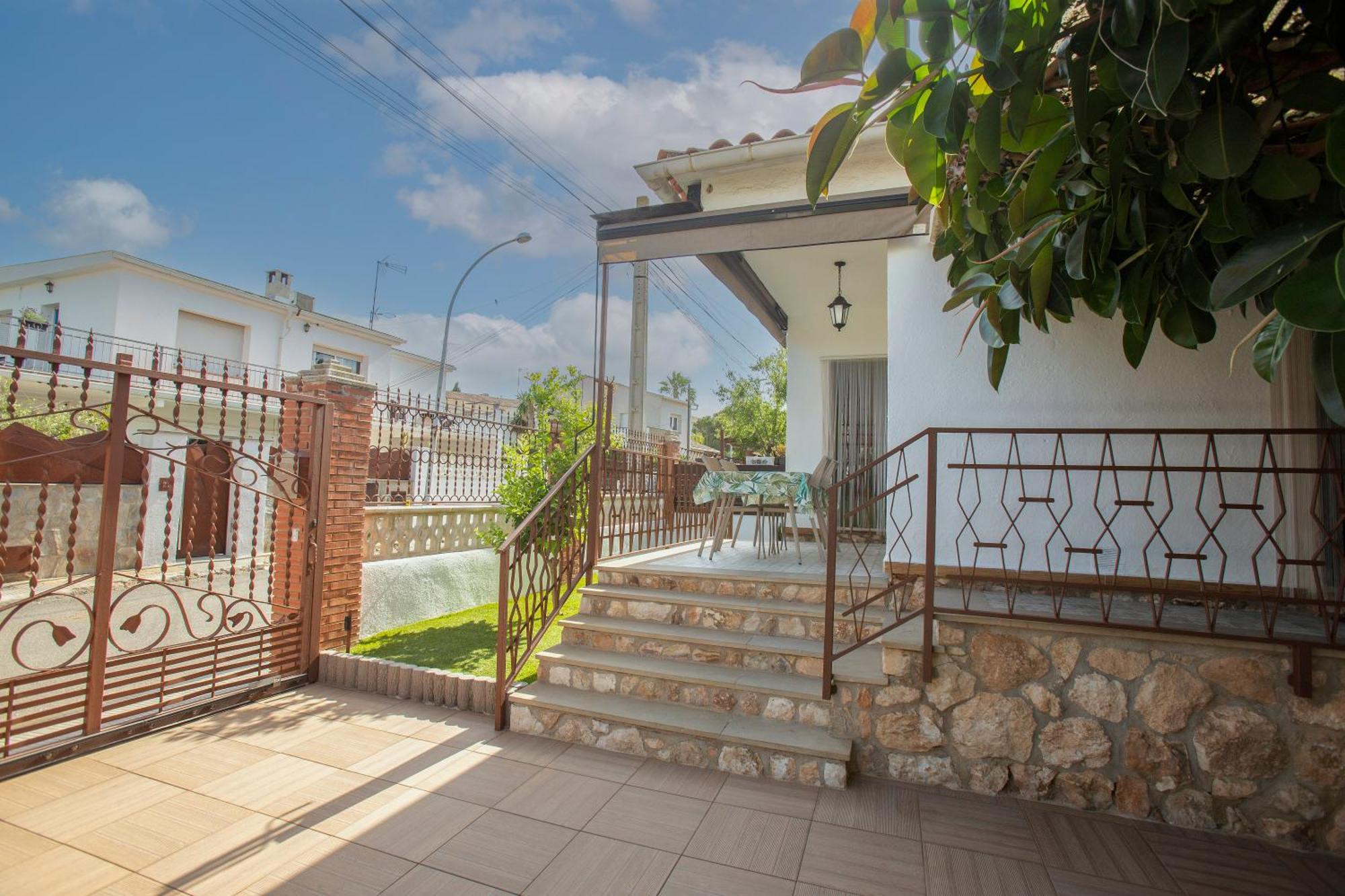 Hébergement de vacances Planta Baja 800 Mt Playa *